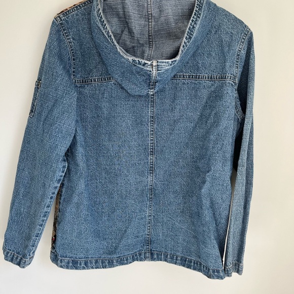 Jacket - Picture 2 of 3